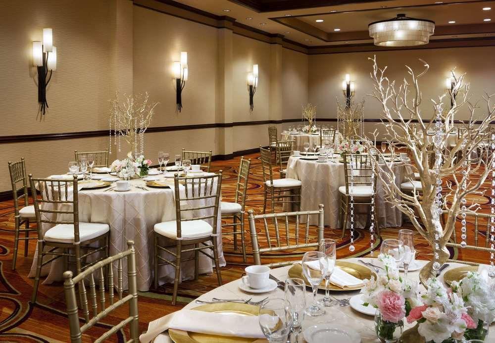 Marriott Riverside At The Convention Center Екстер'єр фото