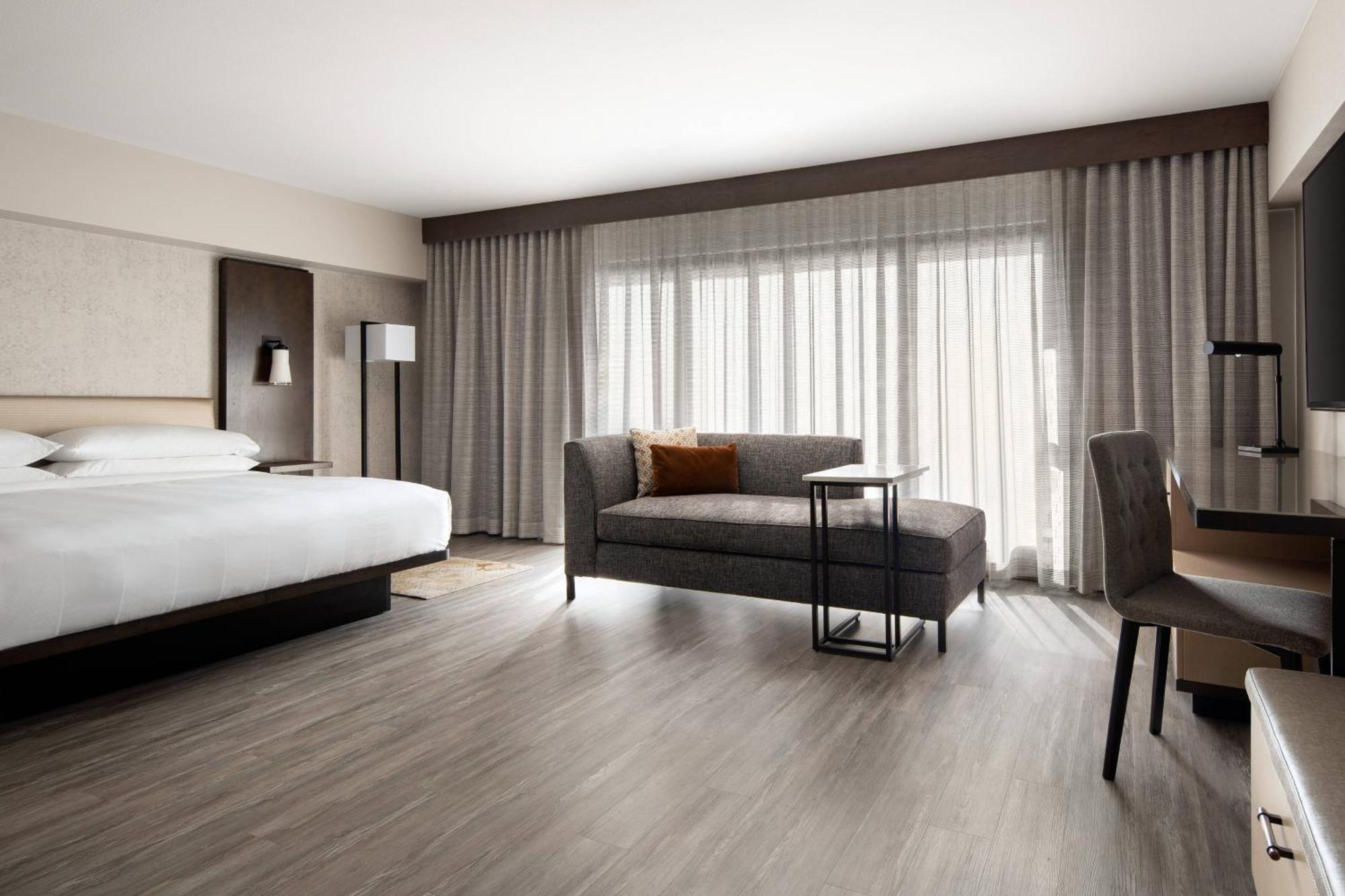 Marriott Riverside At The Convention Center Екстер'єр фото