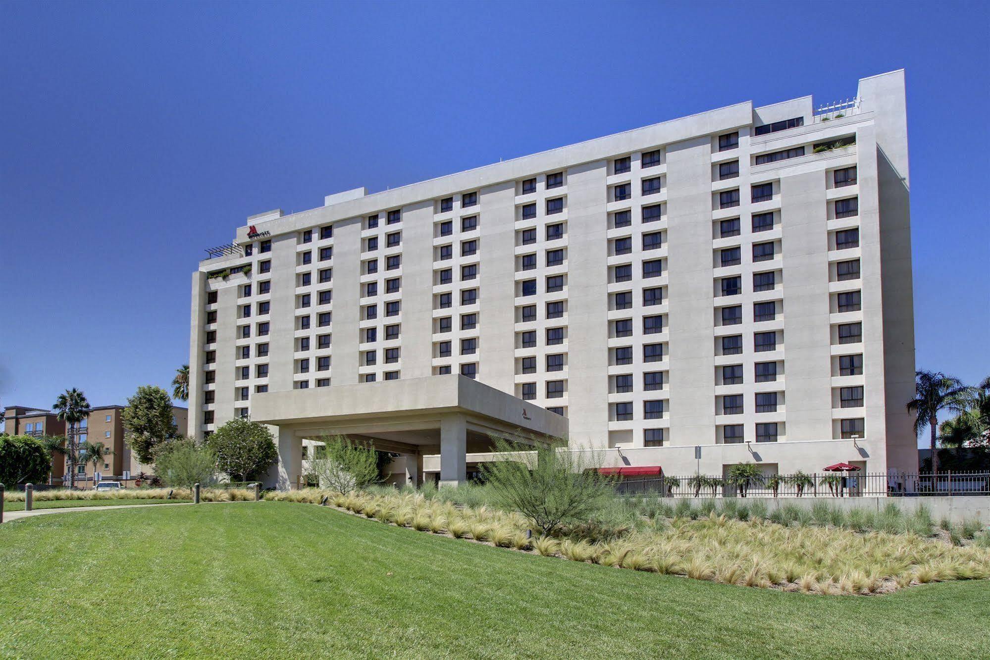 Marriott Riverside At The Convention Center Екстер'єр фото